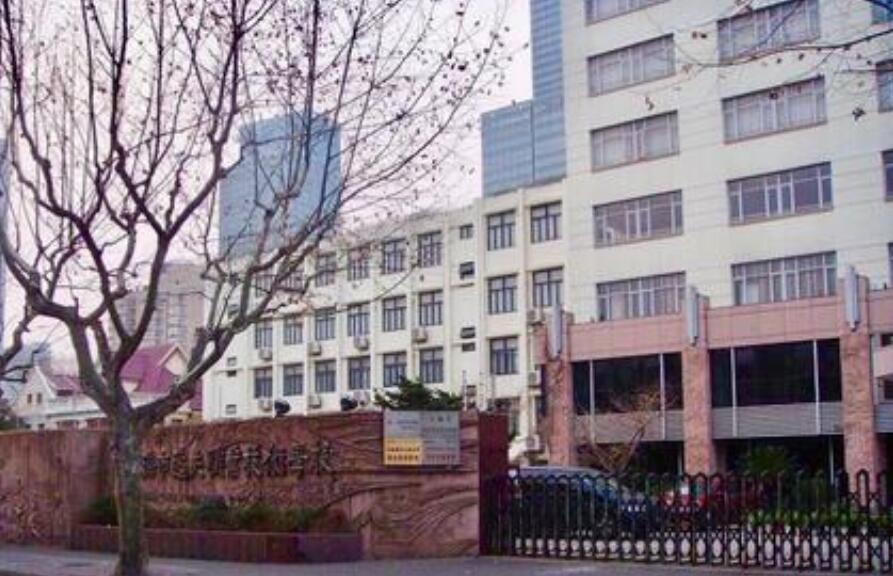 �Ϻ����ݷ�ְҵ����ѧУ������ַ��΢�Ź��ں�