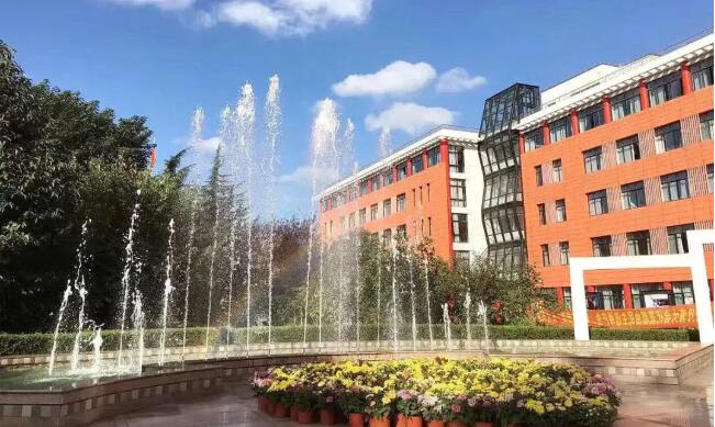 �Ϻ�Ϸ��ѧԺ����Ϸ��ѧУ��ַ��΢�Ź��ں�